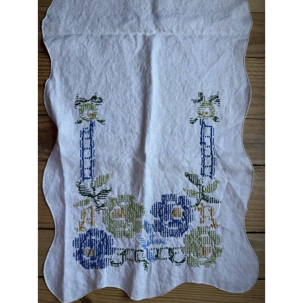 VINTAGE LINEN DRESSER DOILY TABLE RUNNER CROSS STITCH EMBROIDERY FLORAL